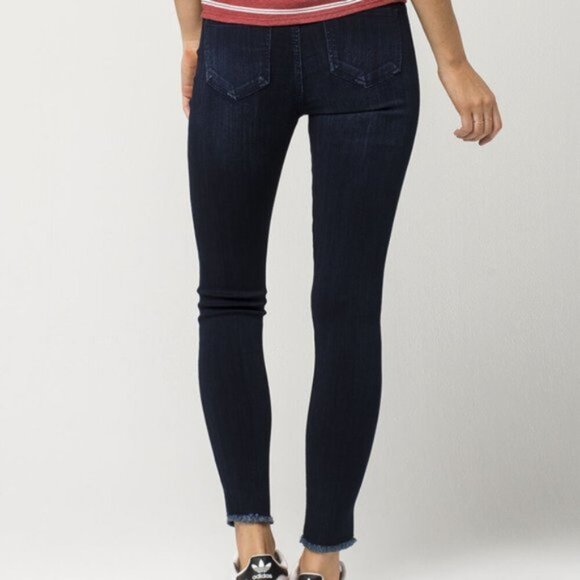 Celebrity Pink Fray Ankle Mid-Rise Soft Stretchy Skinny Jeans - Picture 5 of 13